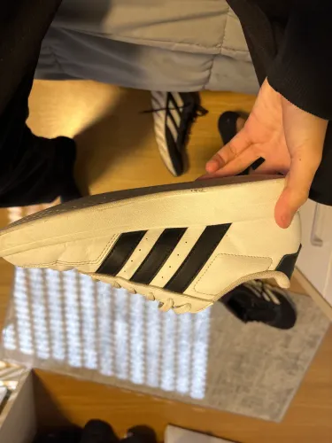TÊNIS ADIDAS USADO