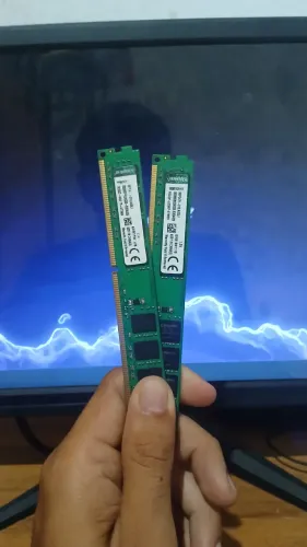 Memória RAM Kingston DDR3 16GB (2x8GB)