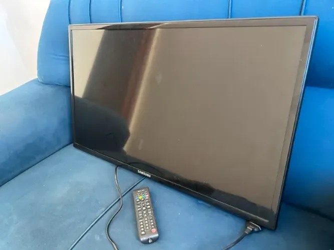 TV Samsung LCD 32 pol