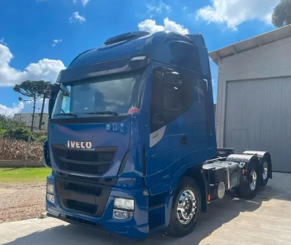 Iveco Hi-way 440 2019 6x2 teto alto 