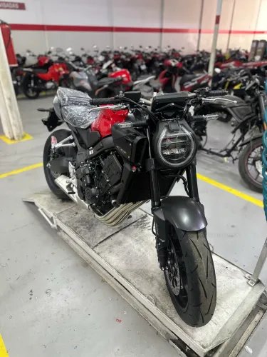 CB 650R E-CLOUTH 26/27