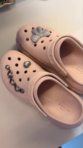Vendo crocs de plataforma original usada 2x