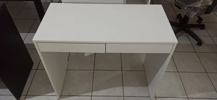 Mesa 90cm com 2 gavetas 