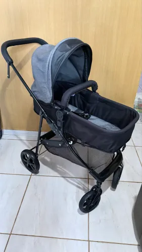 Carrinho de bebê Moisés 2 em 1
