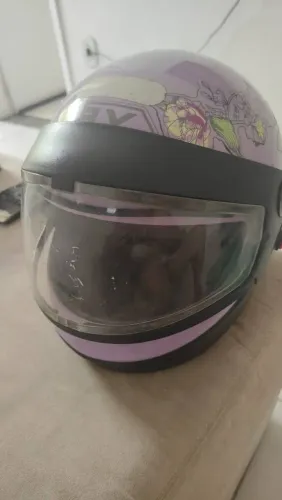 Capacete carregador de Pete isopor da antártica 