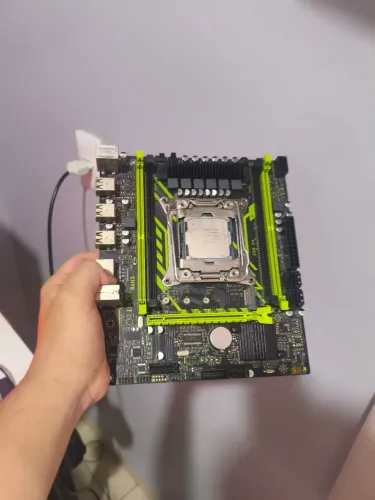 KIT XEON PLACA MÃE + PROCESSADOR 
