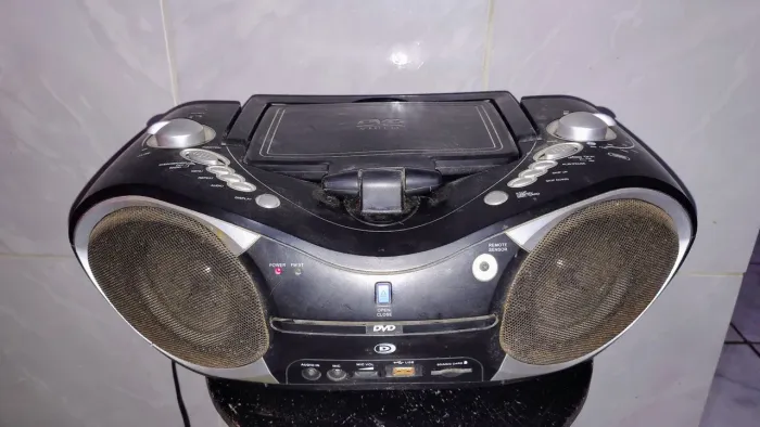 Som Mini System com DVD