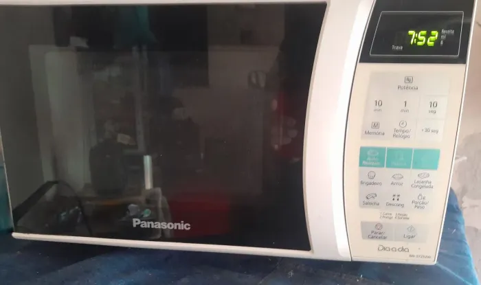 MICRO-ONDAS PANASONIC 21 LITROS GARANTIA DE 90 DIAS.