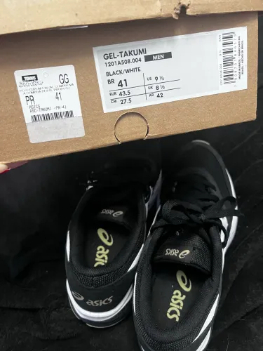 Tênis asics 41 novo original 