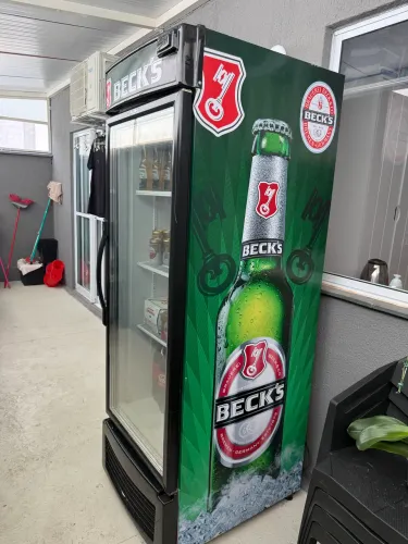Cervejeira freezer 556L