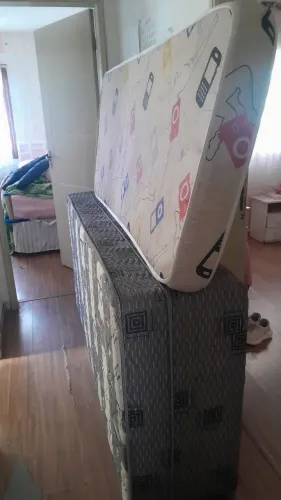 BOX SOLTEIRO COM CABECEIRA