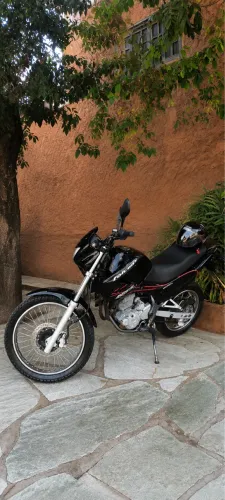 VENDO FALCON NX400 2007 - EM DIAS, TODA DOCUMENTAÇÃO. IPVA ISENTO. LICENCIAMENTO 2025.