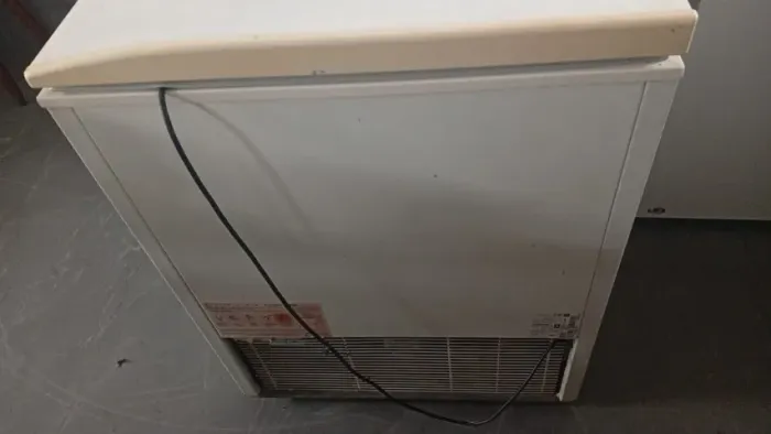 FREEZER DUPLA AÇÃO