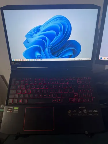 Notebook Gamer Acer Nitro 5 Ryzen 7 + 32 GBs + 512 GBs SSD