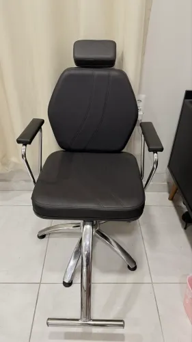 Cadeira Hidráulica Profissional para Barbearia/Salão