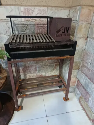 Vendo parrilla, usada