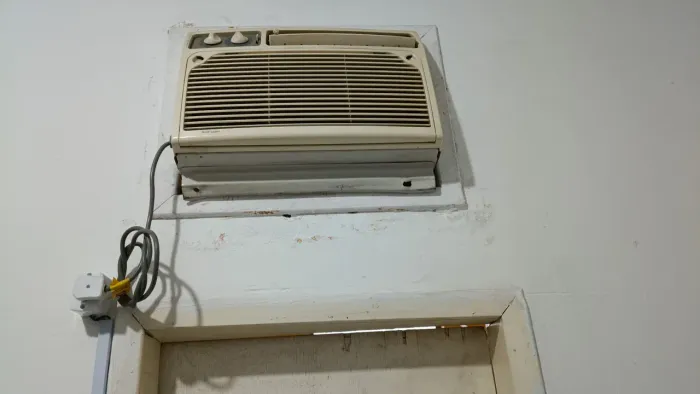 Vendo ar condicionado 7000 BTUs 600,00 em ótimo estado.