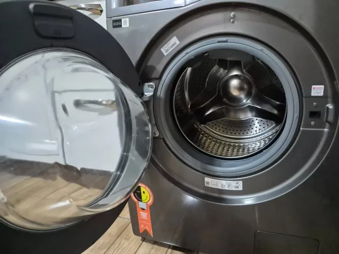 Máquina de lavar - lava e seca 11kg