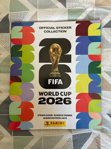 Vendo Álbum da copa versão dos EUA