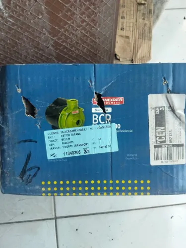 Vendo bomba d'água nova nunca usada valor 900$ ZAP *56