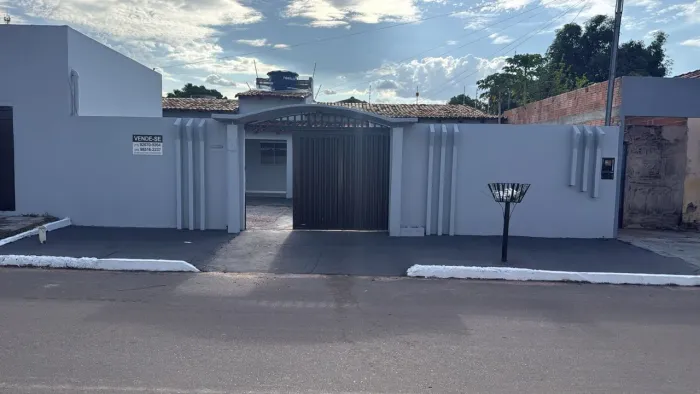 Casa à Venda - Alto da Boa Vista, Gurupi