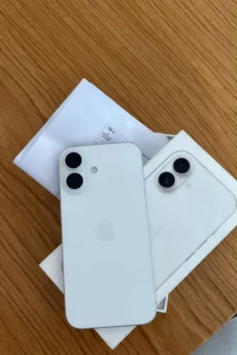IPHONE 16 impecável