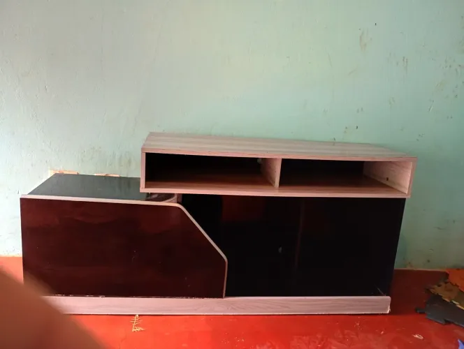 Rack de sala com gaveta 