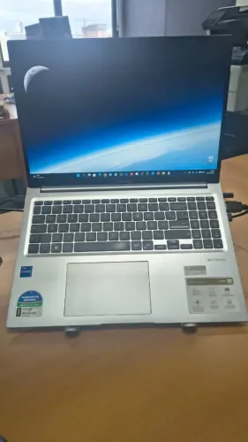 Notebook Asus Vivobook i7 24/512 Gb