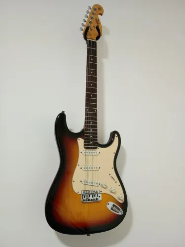 Guitarra Memphis e amplificador
