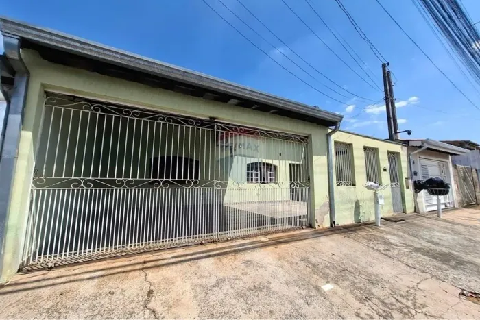 Casa a Venda em Sumaré - SP