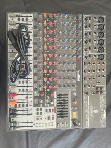 Mesa Behringer Xenyx 1832