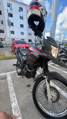 Moto pra alugar
