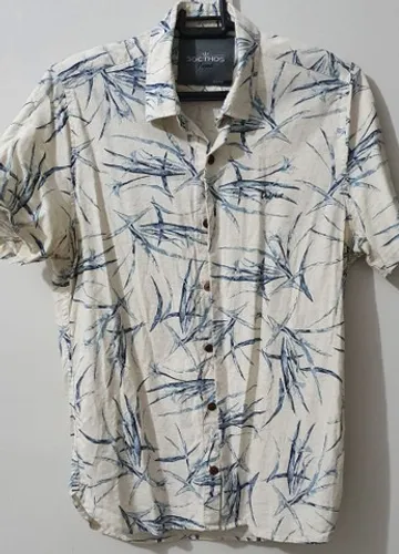 Camisa Docthos, em excelente condição 