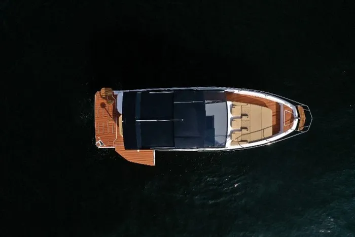 Lancha Triton 38 Flyer HT - ñ e Fs/Focker/Phantom/Bayliner/Solara