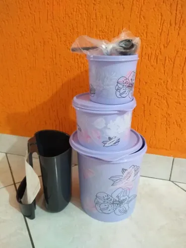 Tupperware café e açucar