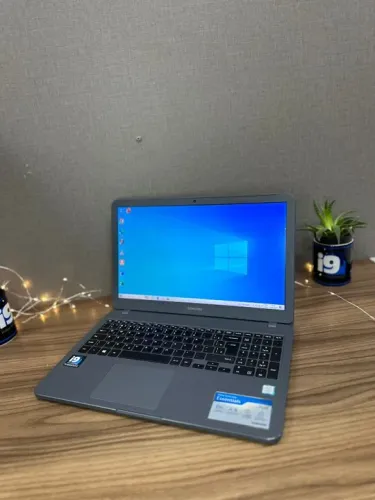 Notebook Samsung Semi-Novo i3 7Th 8Gb 256Gb Loja Fisica Com Garantia