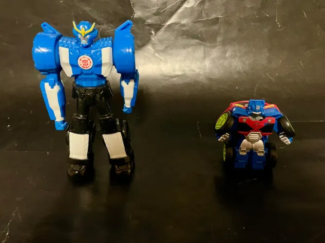 Transformers 2 itens Caminhão