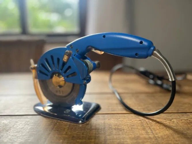 Máquina de cortar tecido elétrica 