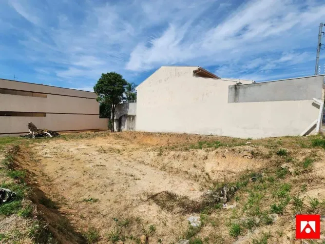 Terreno à venda no Centro de Santa Bárbara d'Oeste