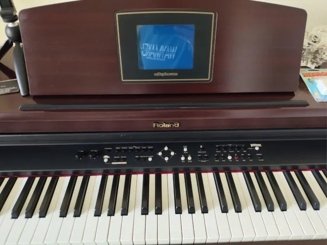 Piano Digital Roland HPi-5
