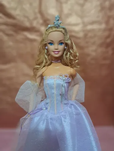 Vestido da boneca barbie- annika