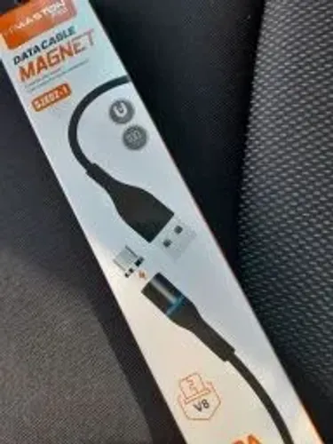 cabo magnetico celular
