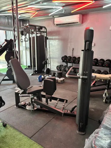 Academia de Musculação - Equipamentos novos e usados