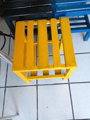 Banqueta várias cores