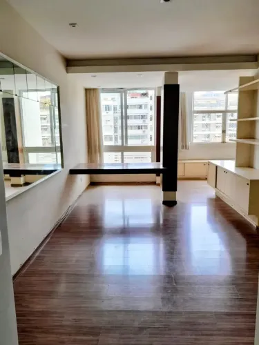 Apartamento de 2 quartos em Copacabana