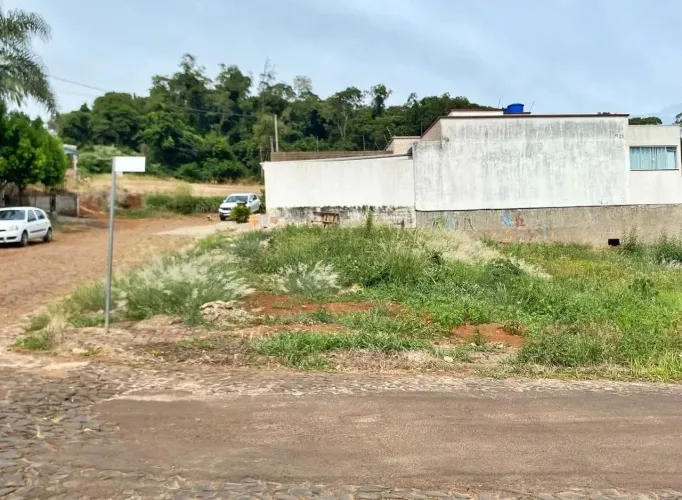 Terreno à venda, Bairro Paraíso, Chapecó, SC .