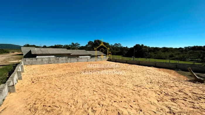 Terreno à venda na Vargem Pequena