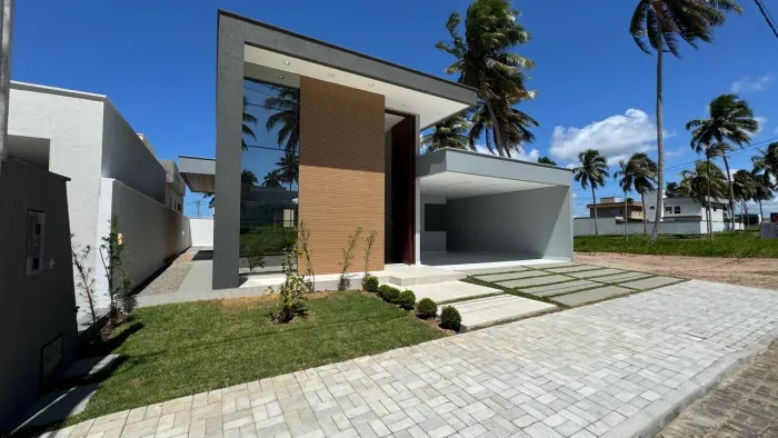 Casa à venda - Condomínio Cajupiranga Clube