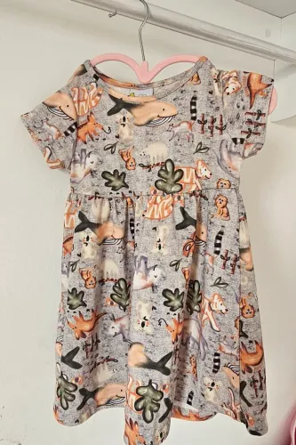 Vestido estampado cinza infantil da Jaca lele