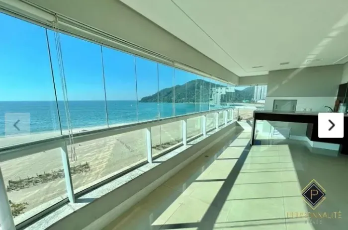 FRENTE MAR MOBILIADO 3suítes, 4bwc, 3vgs, lazer completo... venha conhecer e se apaixonar.